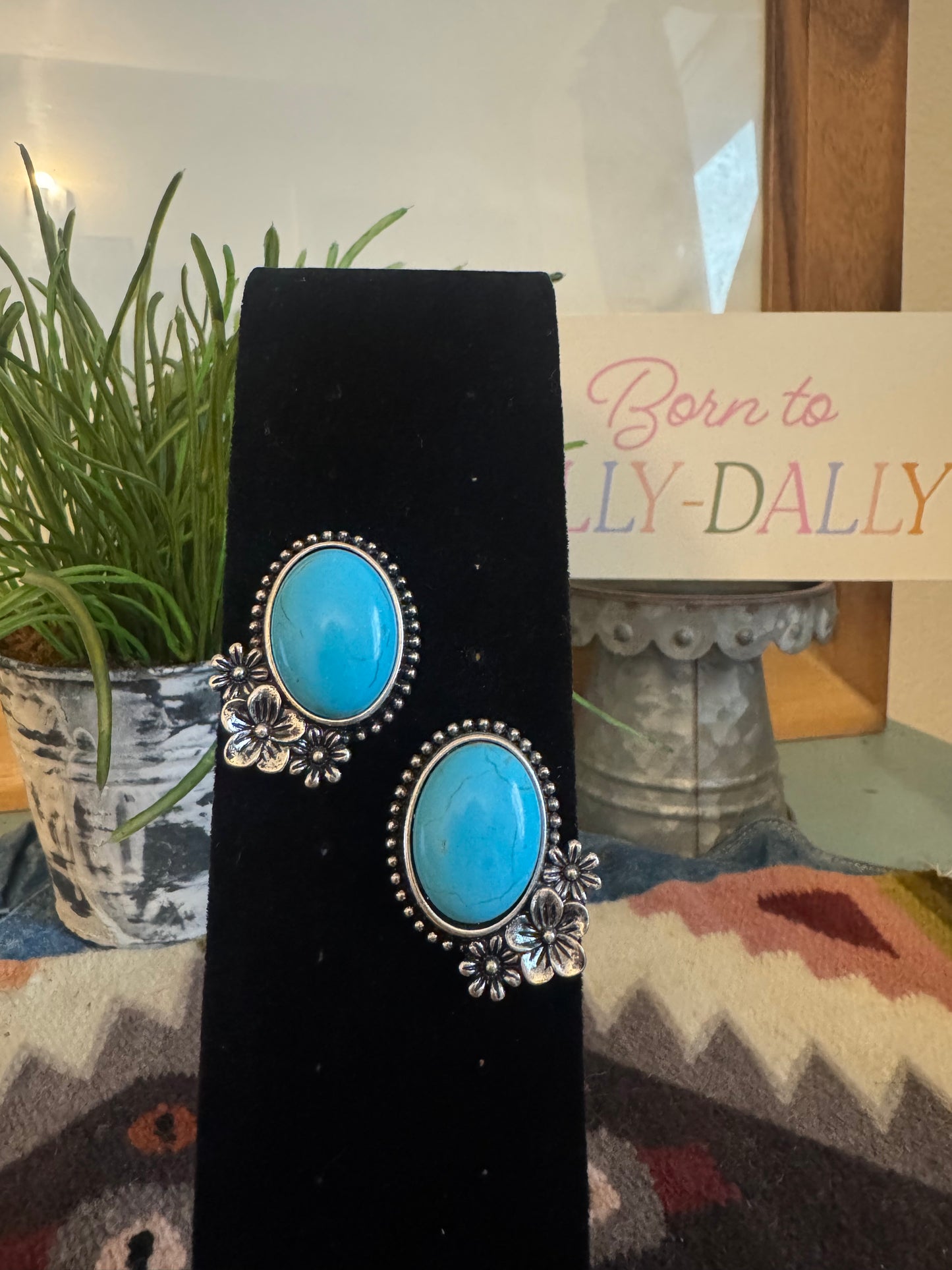 The Rita earrings