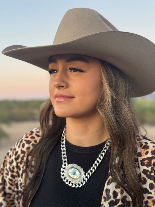 The “boujee” necklace