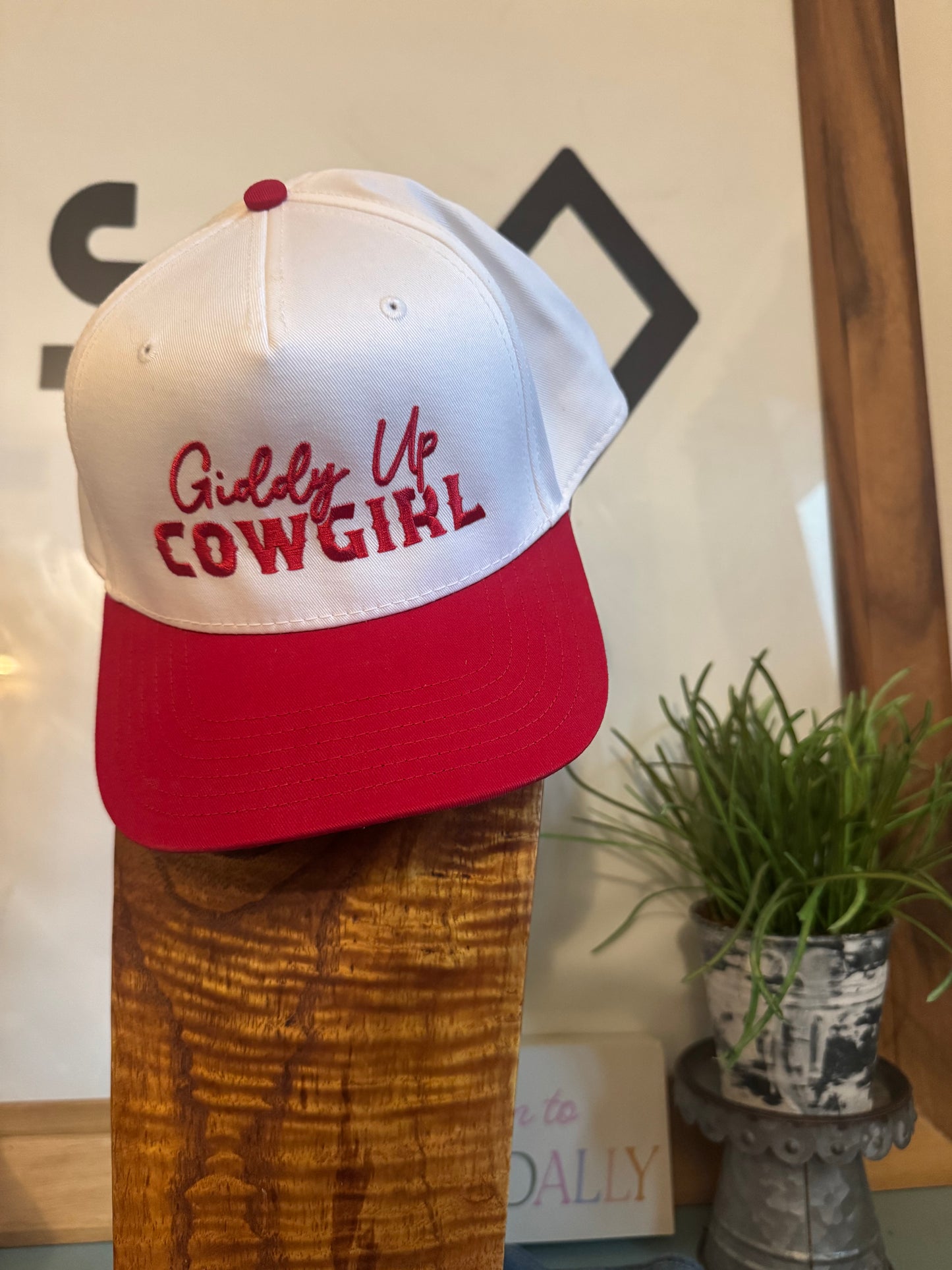 Cowgirl cap